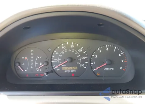 2002 Toyota Camry Solara Se from USA, damaged, VIN 2T1CE22P62C008729